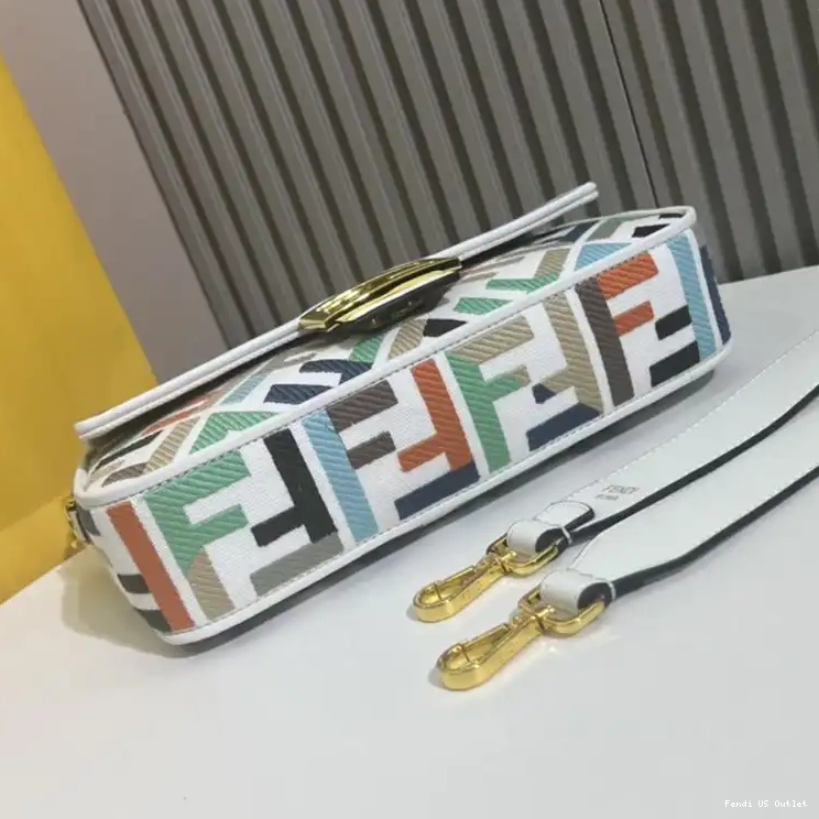 Cheap HOT In Motif FF Baguette White Canvas Bag Multi Fendi Medium 0616